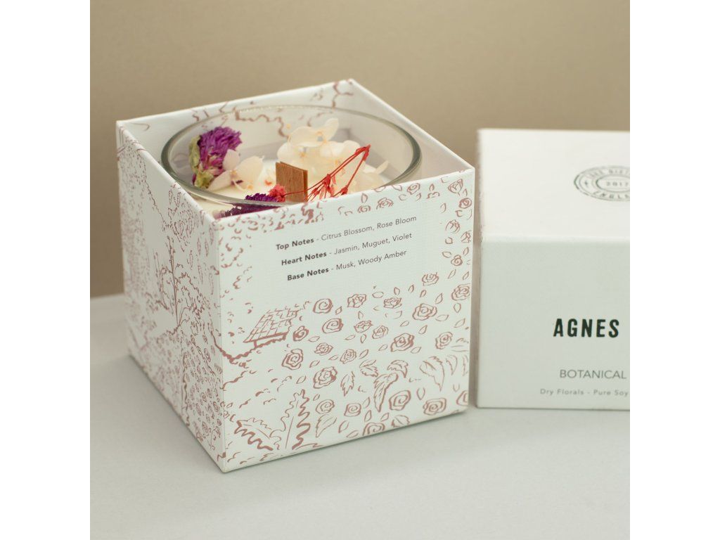 Agnes & Cat Botanická Sójová Svíčka - Růže Sawrey: Značková krabička